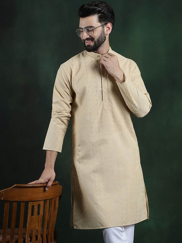 SOJANYA Motif Etnik Bersulam Kolar Mandarin Benang Kerja Cotton Kurta Lurus