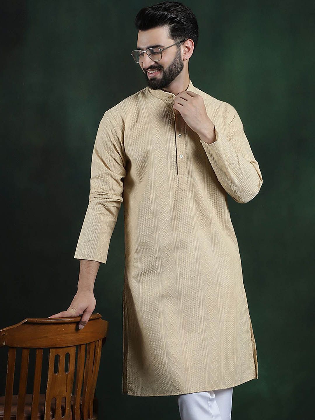 SOJANYA Motif Etnik Bersulam Kolar Mandarin Benang Kerja Cotton Kurta Lurus
