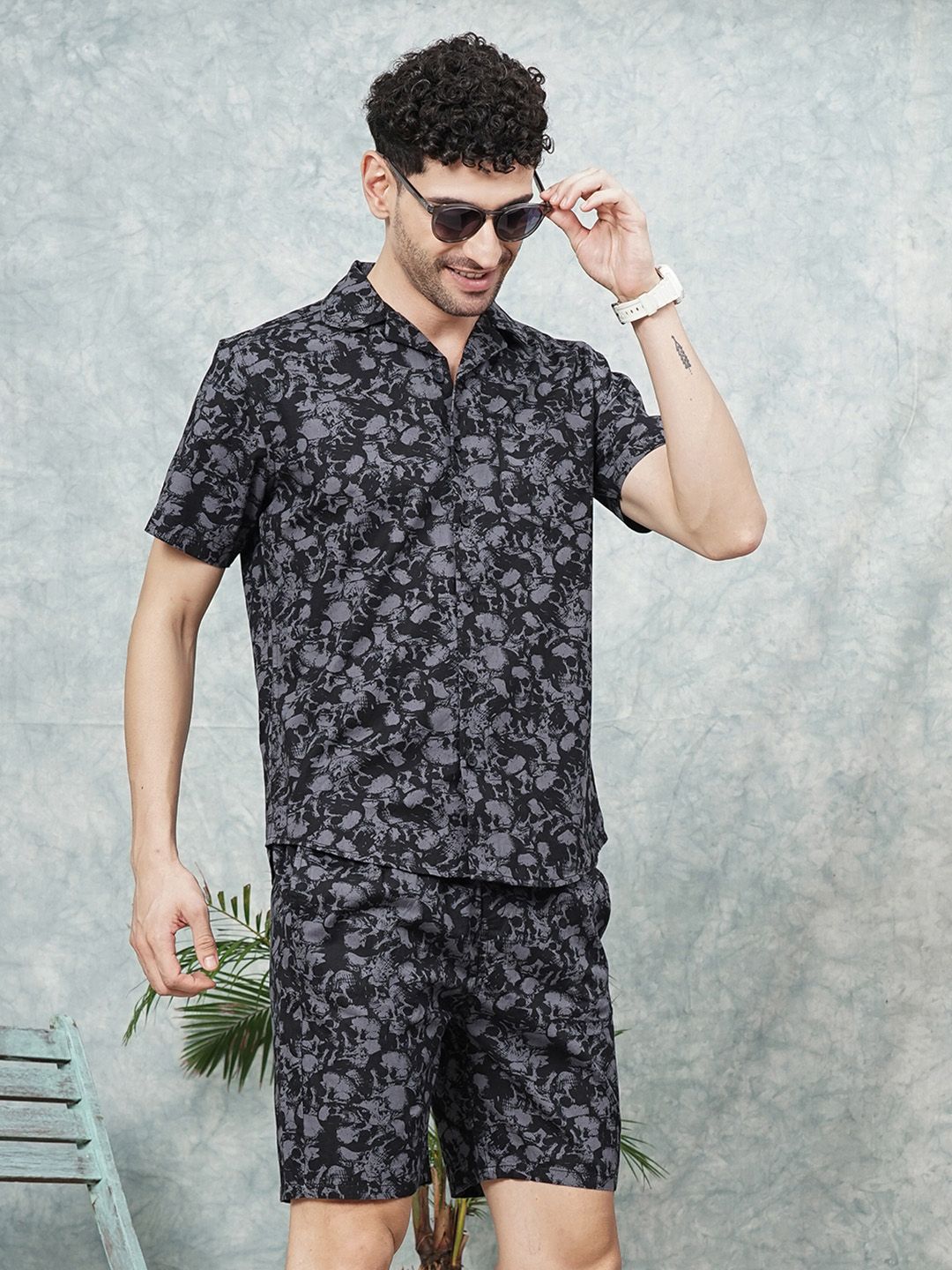 The Indian Garage Co Men Abstract Printed Pure Cotton Night suit