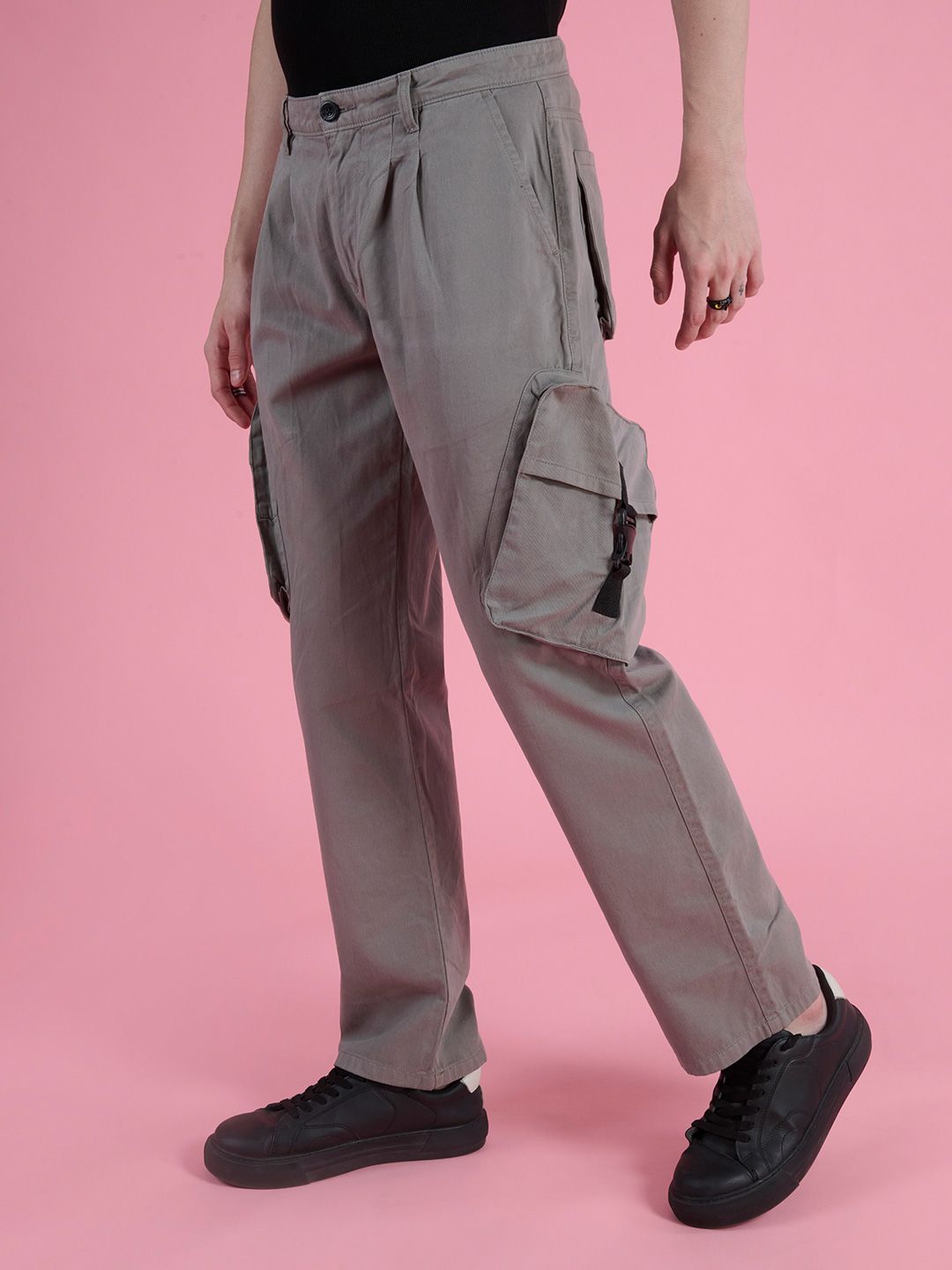 Bene Kleed Men Classic Straight Fit High-Rise Chinos Trousers