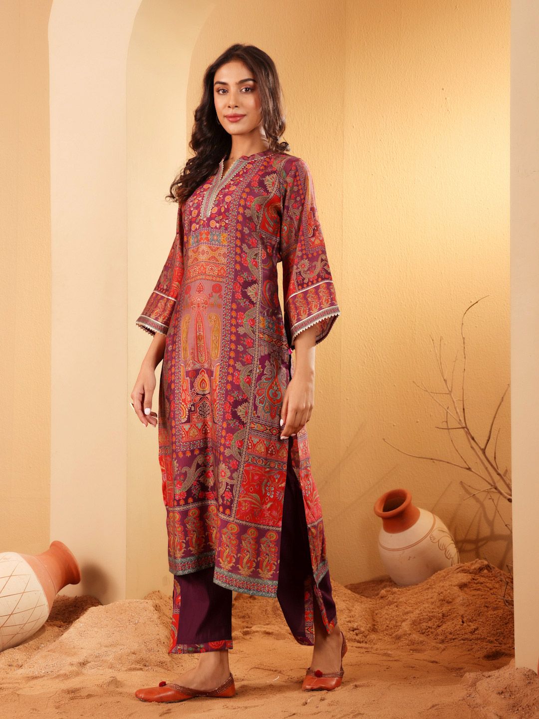 Varanga Ethnic Motifs Printed Gotta Patti Chanderi Silk Kurta With Trousers