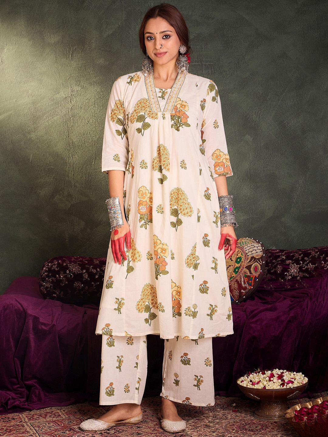 Indo Era Floral Printed Pure Cotton V-Neck A-Line Kurta With Palazzos