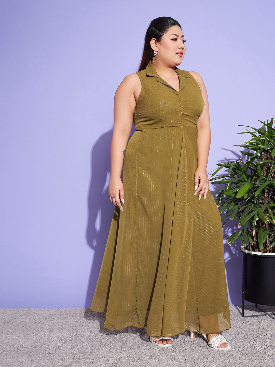 SASSAFRAS Curve Green Plus Size Cuban Collar Sleeveless Maxi Dress