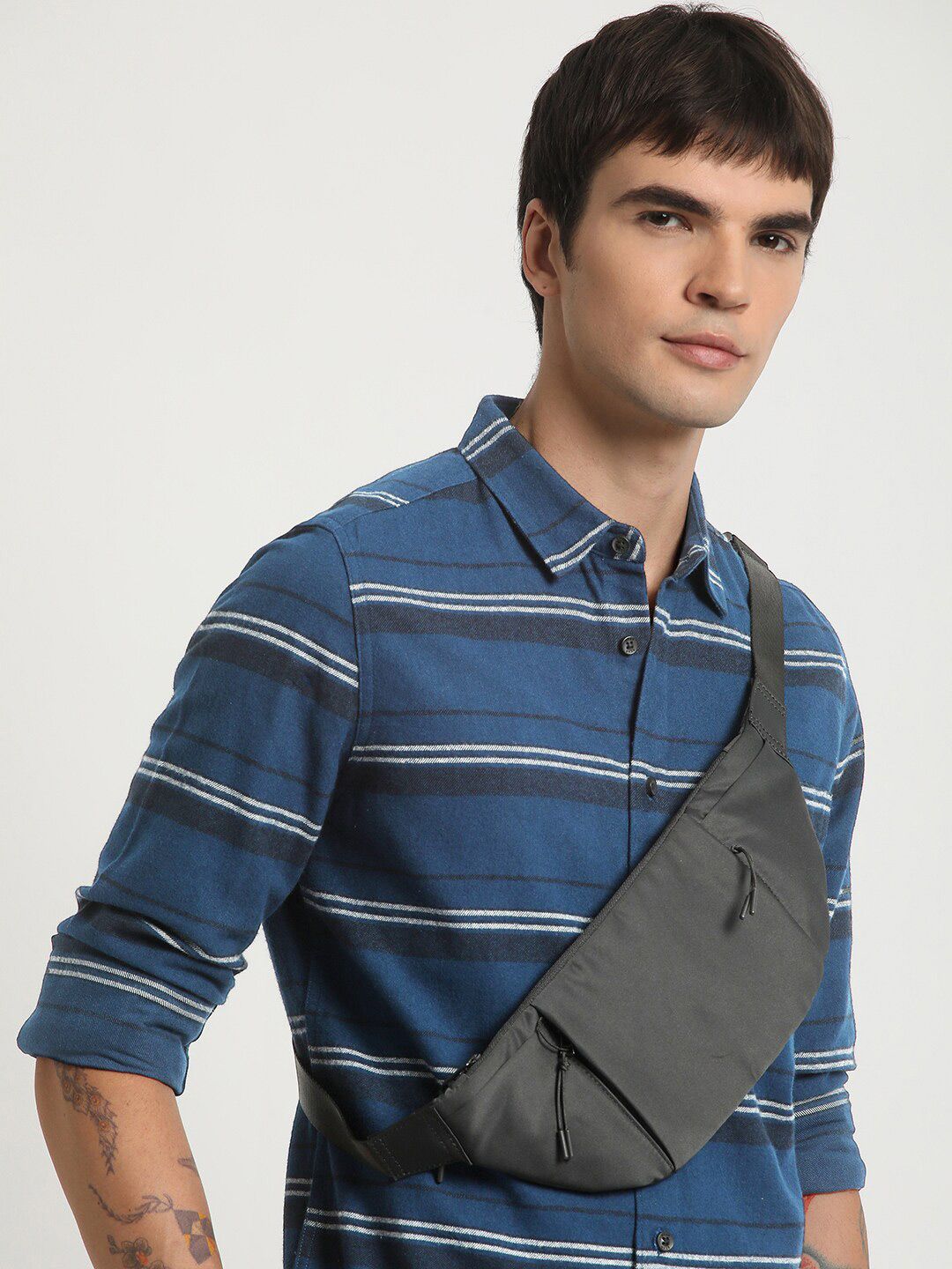THE BEAR HOUSE Slim Fit Horizontal Striped Flannel Weave Pure Cotton Casual Shirt