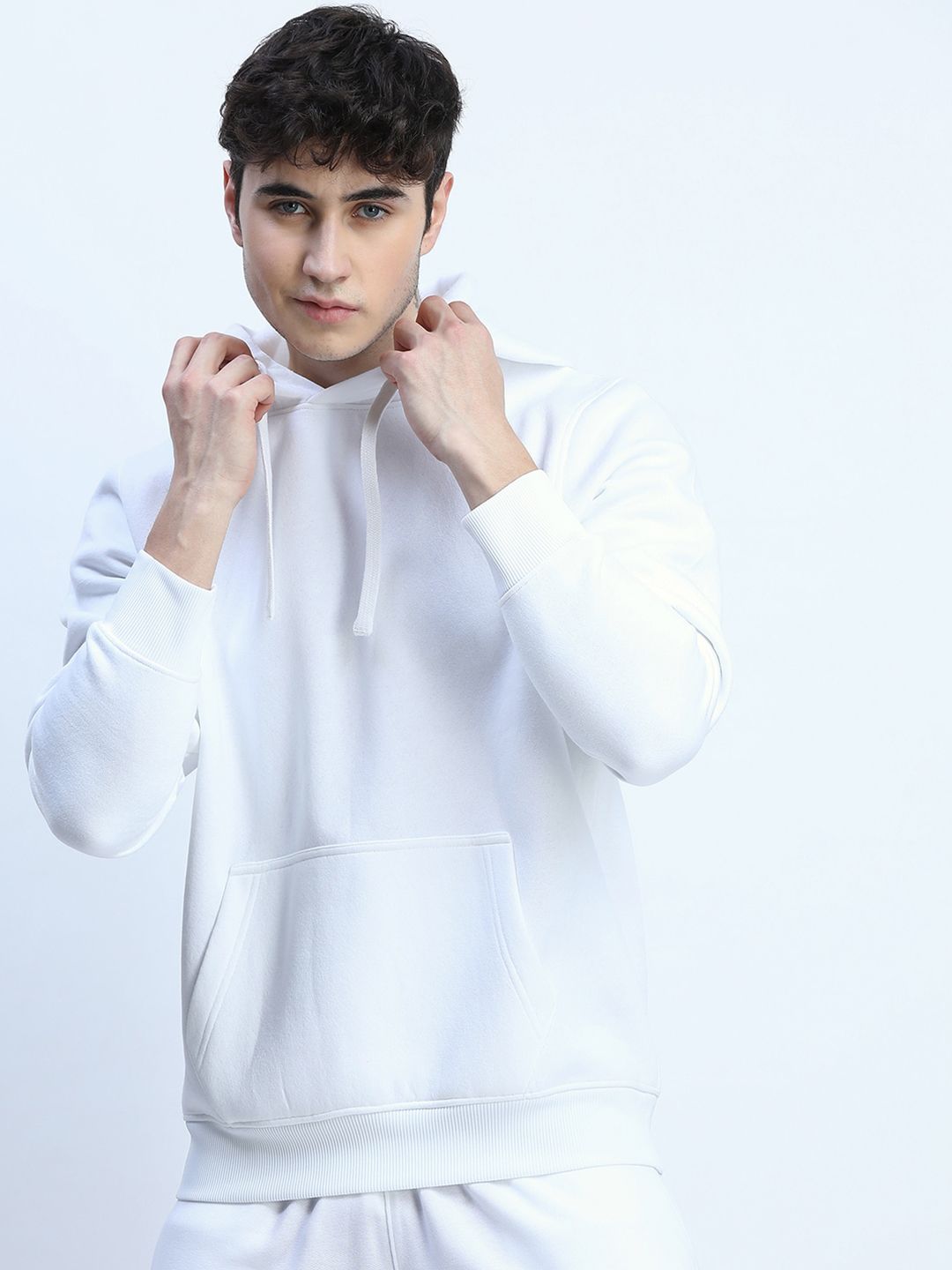 HIGHLANDER Men White Hooded Sweatshirt