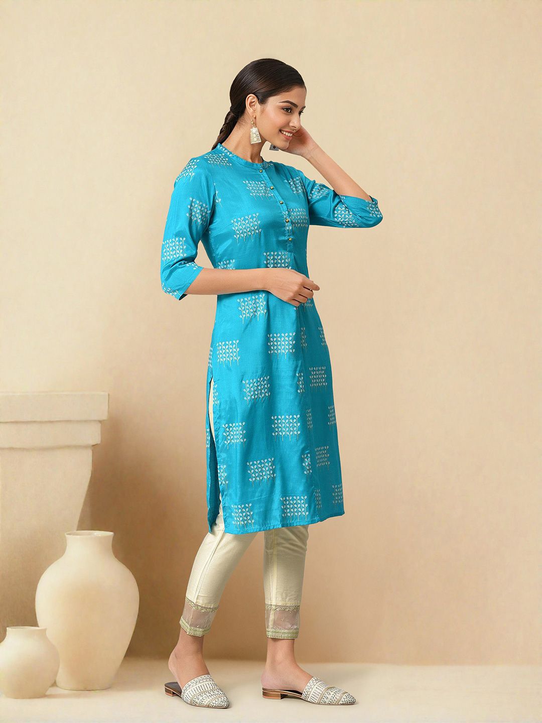 W Women Mandarin Collar Floral Printed Kurta