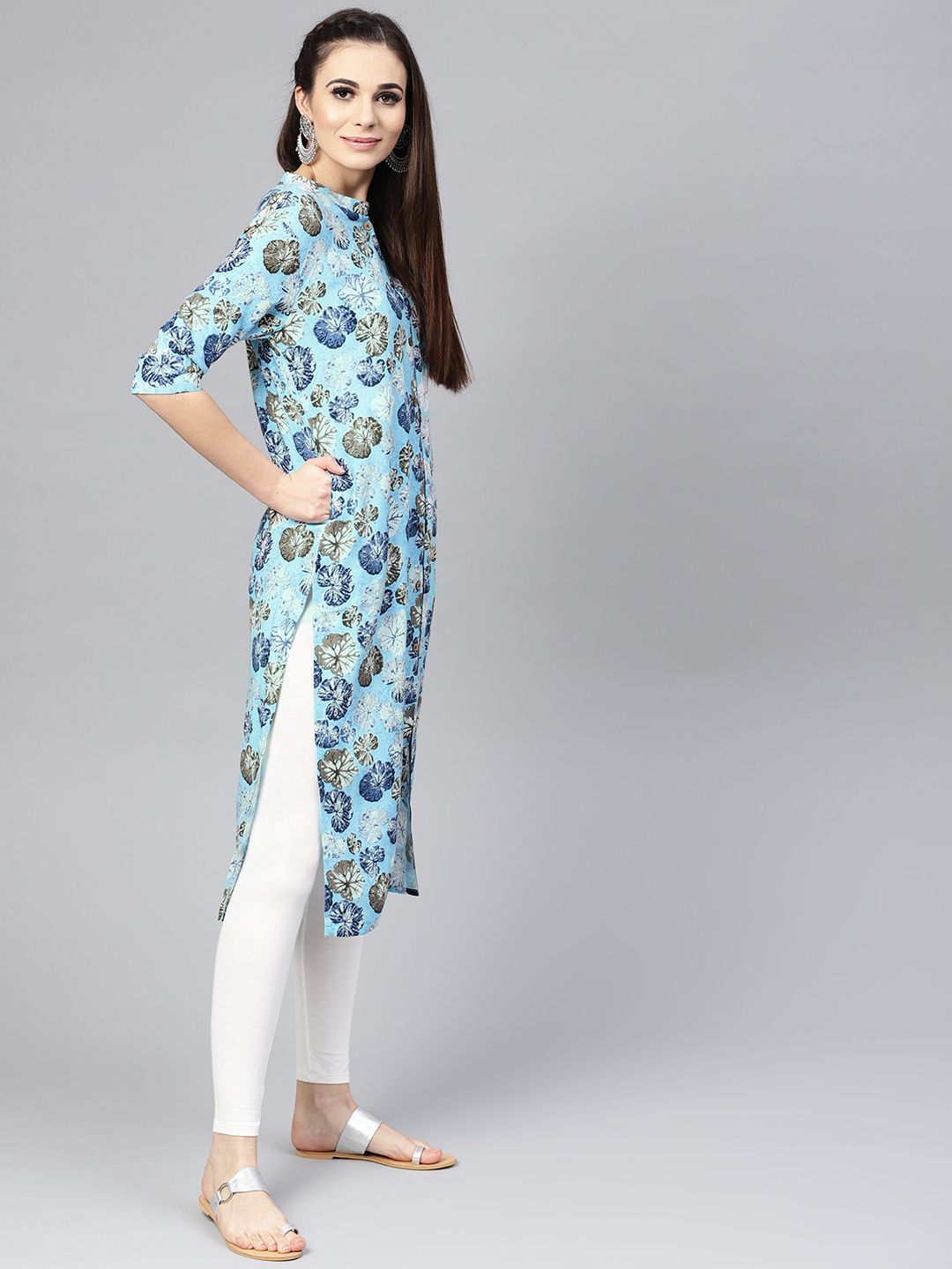 SOJANYA Wanita Biru & Kelabu Floral Printed Kurta Lurus