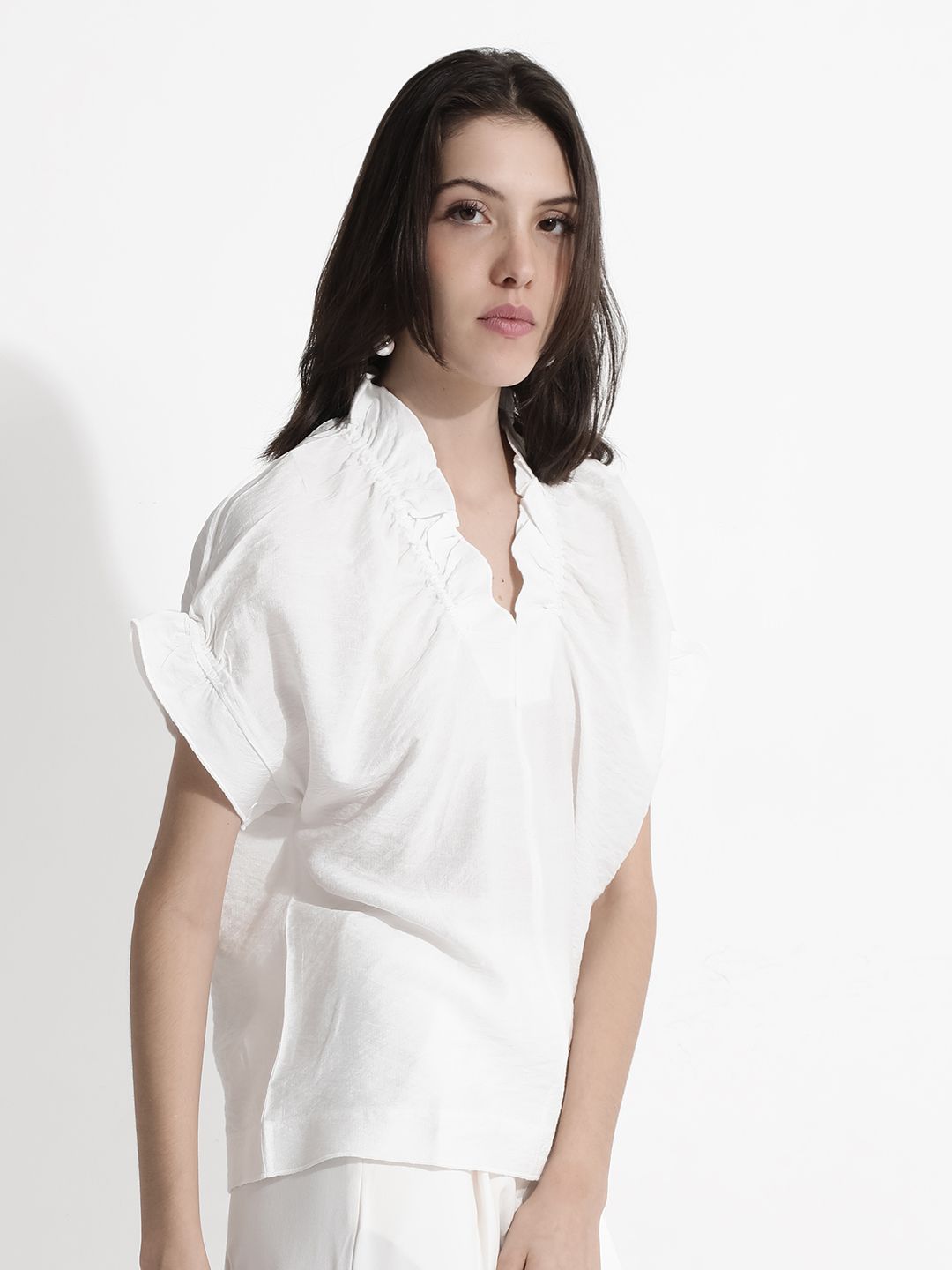 RAREISM Solid V-Neck Extended Sleeves Top