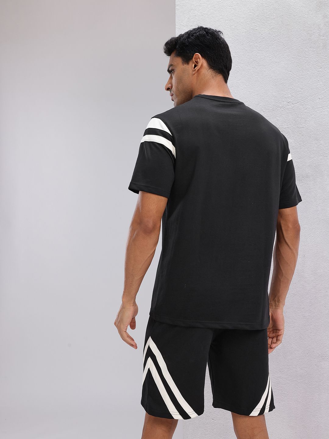 HRX by Hrithik Roshan Men Lifestyle Tracksuits