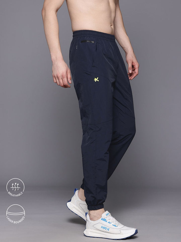 HRX by Hrithik Roshan Men Brand Logo Detail Regular Fit Rapid-Dry Training Joggers