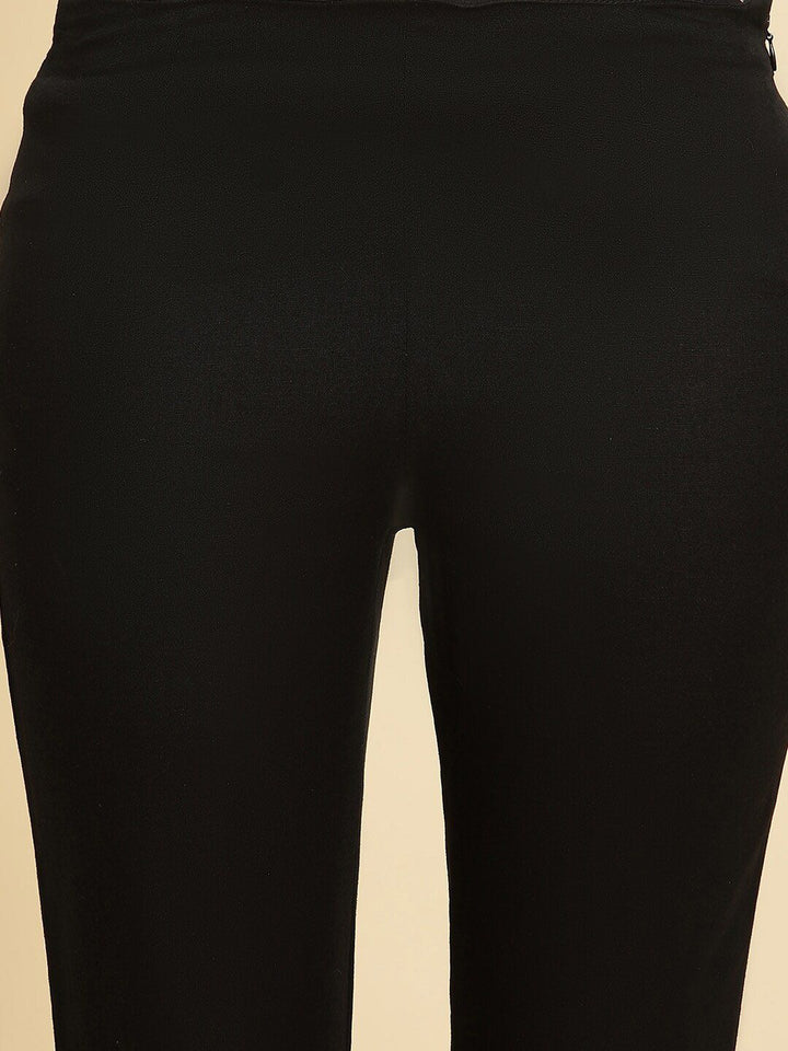 W Women Regular Fit Mid-Rise Cotton Regular Trousers