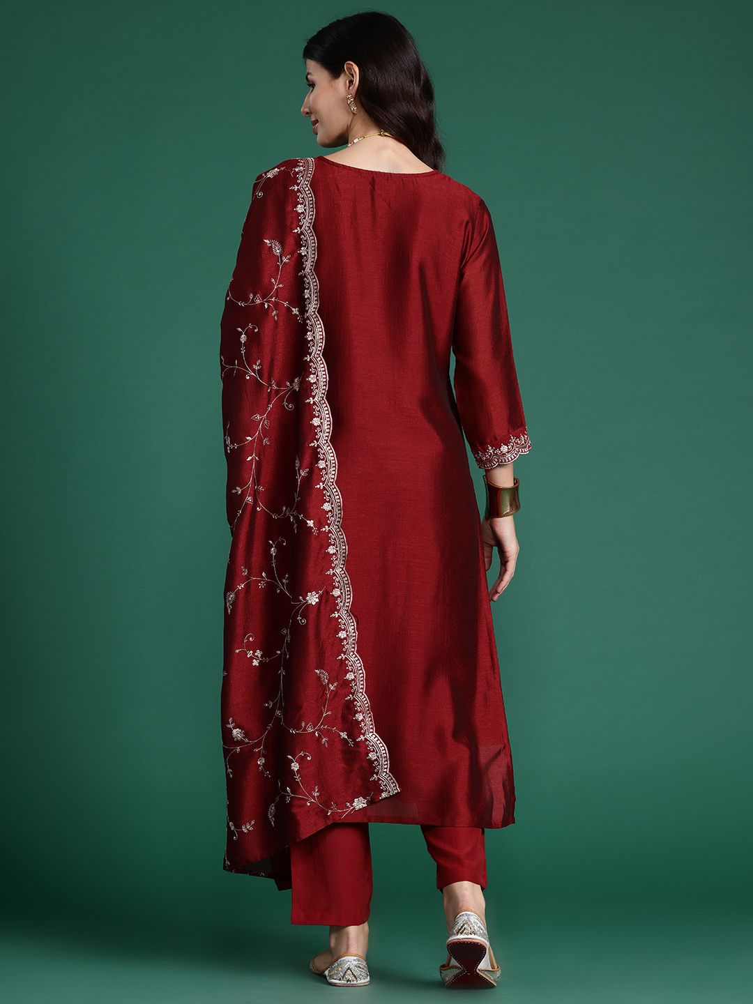 Indo Era Ethnic Motifs Embroidered Sequinned Kurta with Trousers & Dupatta