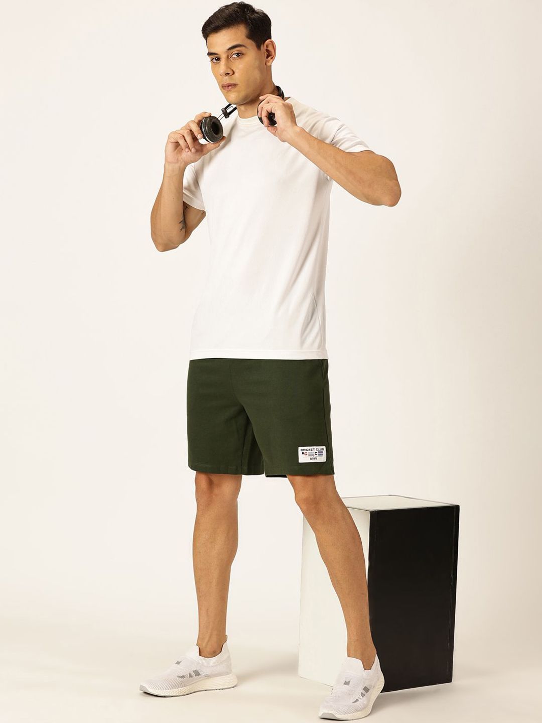 Thomas Scott Men Mid-Rise Sports Shorts