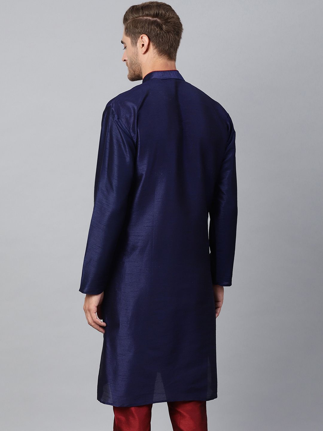 SOJANYA Men Navy Blue Solid Straight Kurta