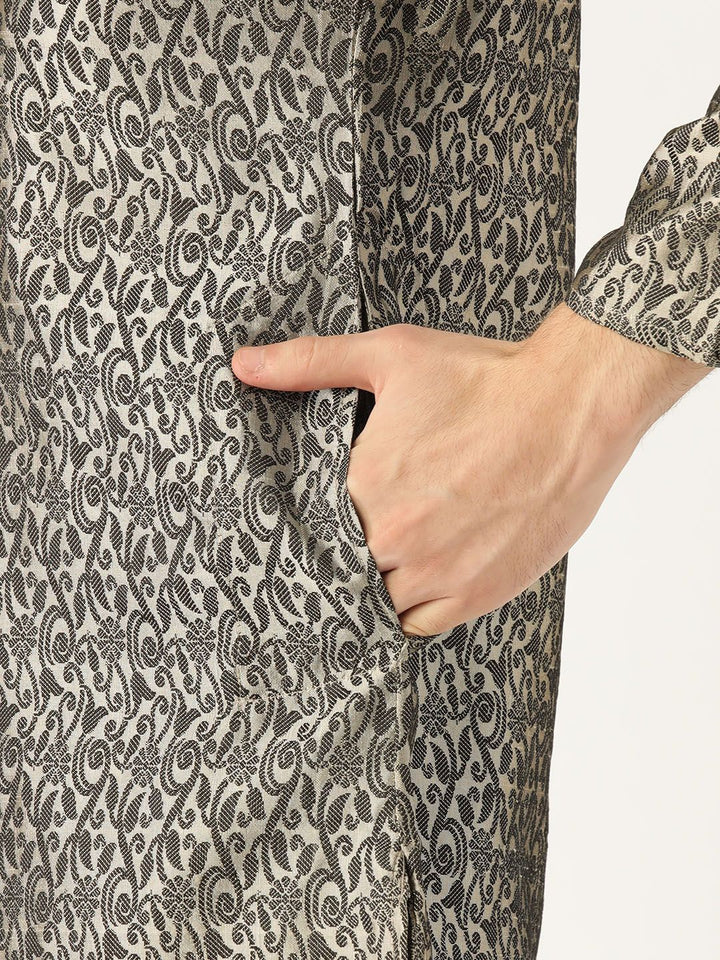 SOJANYA Lelaki Off-White & Black Woven Design Straight Kurta
