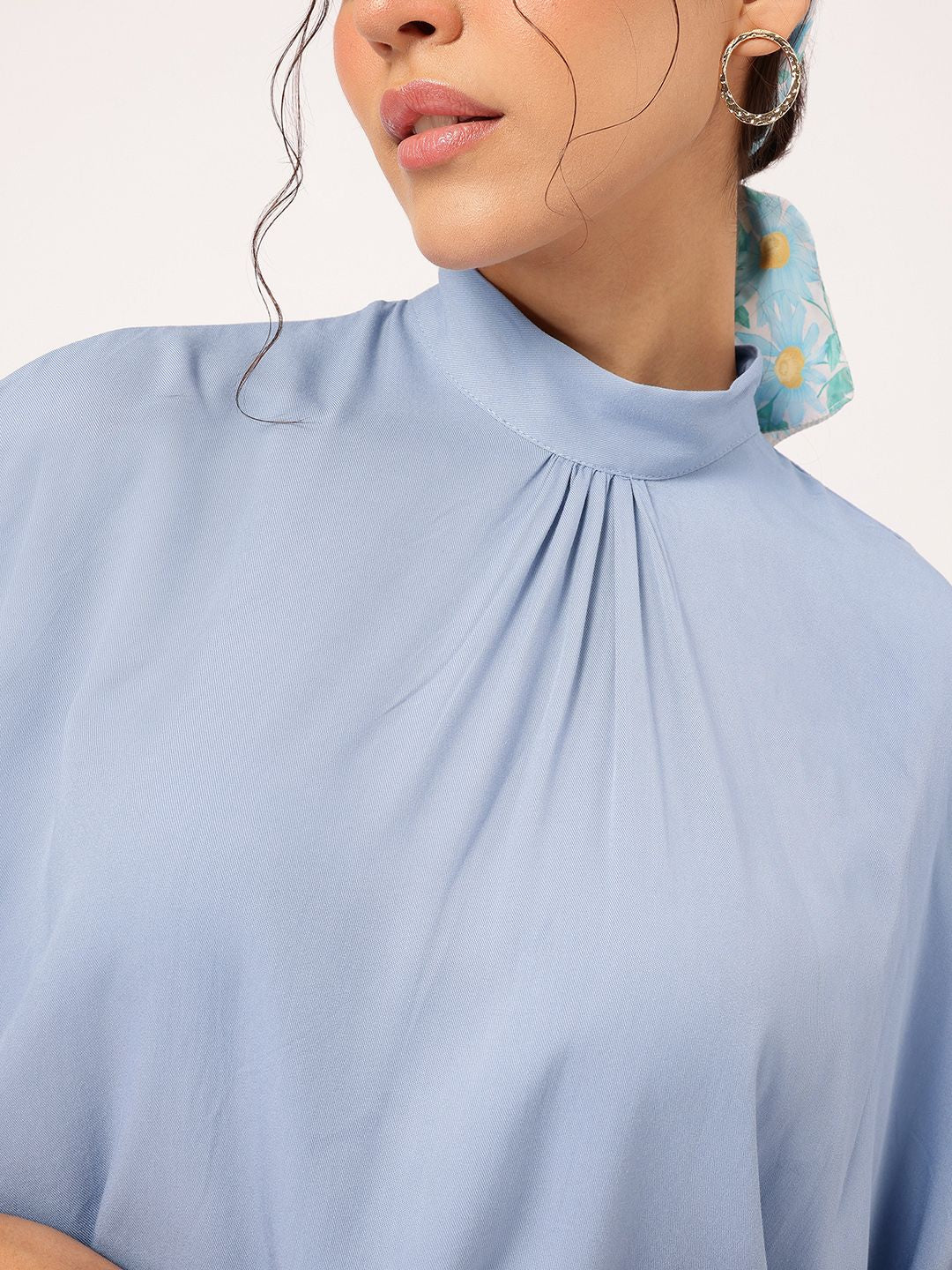DressBerry Retro Rave High Neck Cape Top