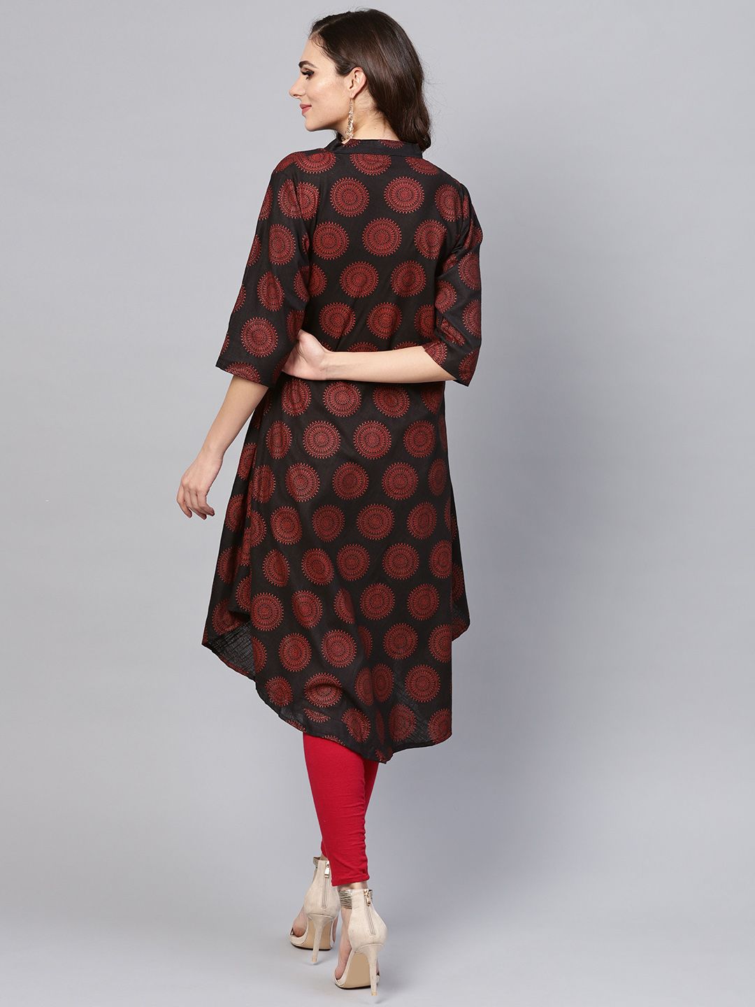 SOJANYA Women Black & Red Printed A-Line Kurta