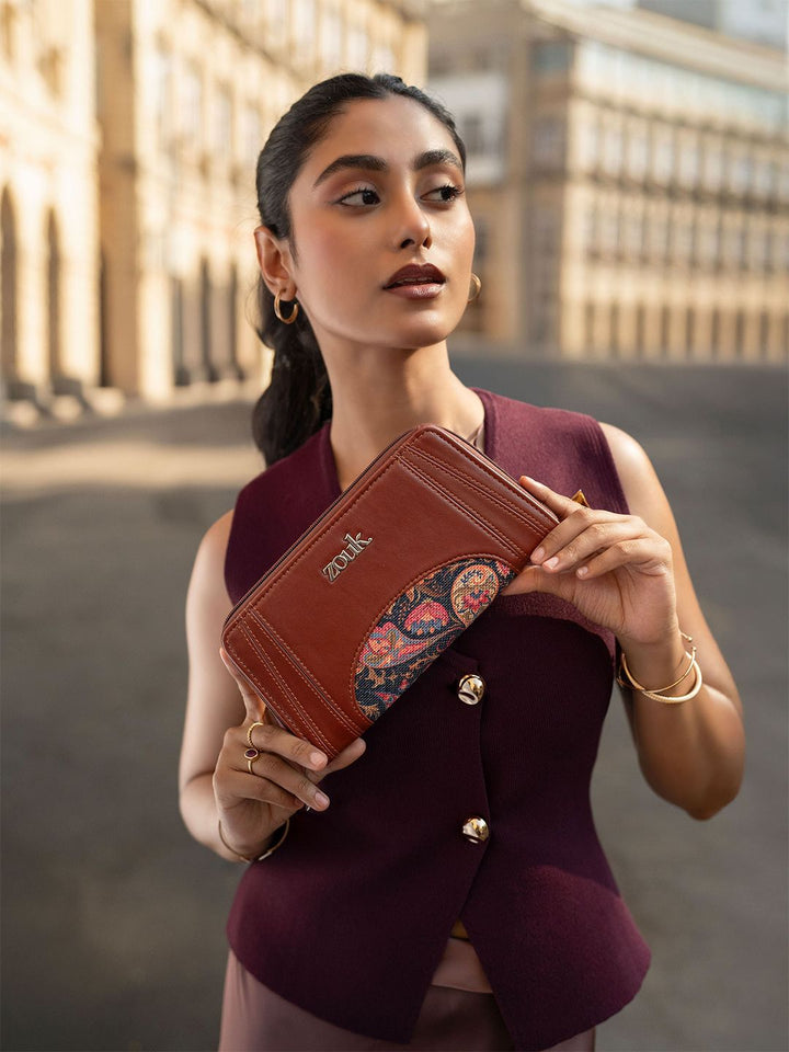 Zouk Women Dicetak Kulit Arika Zipper Wallet