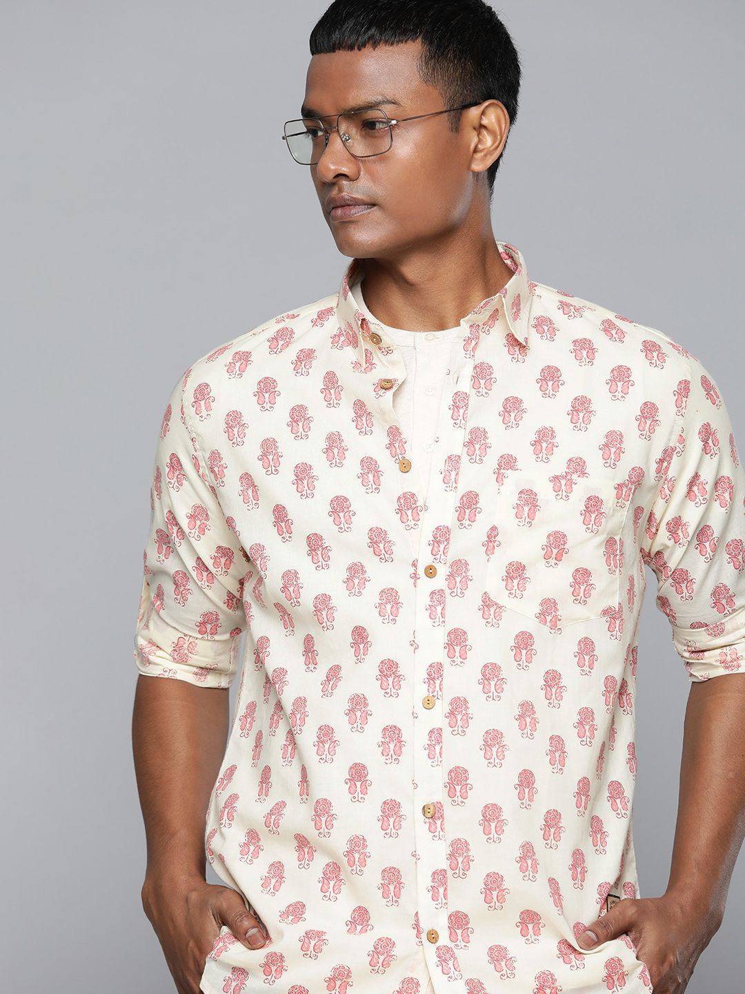 DENNISON Men Cream-Coloured Regular Fit Printed Casual Shirt