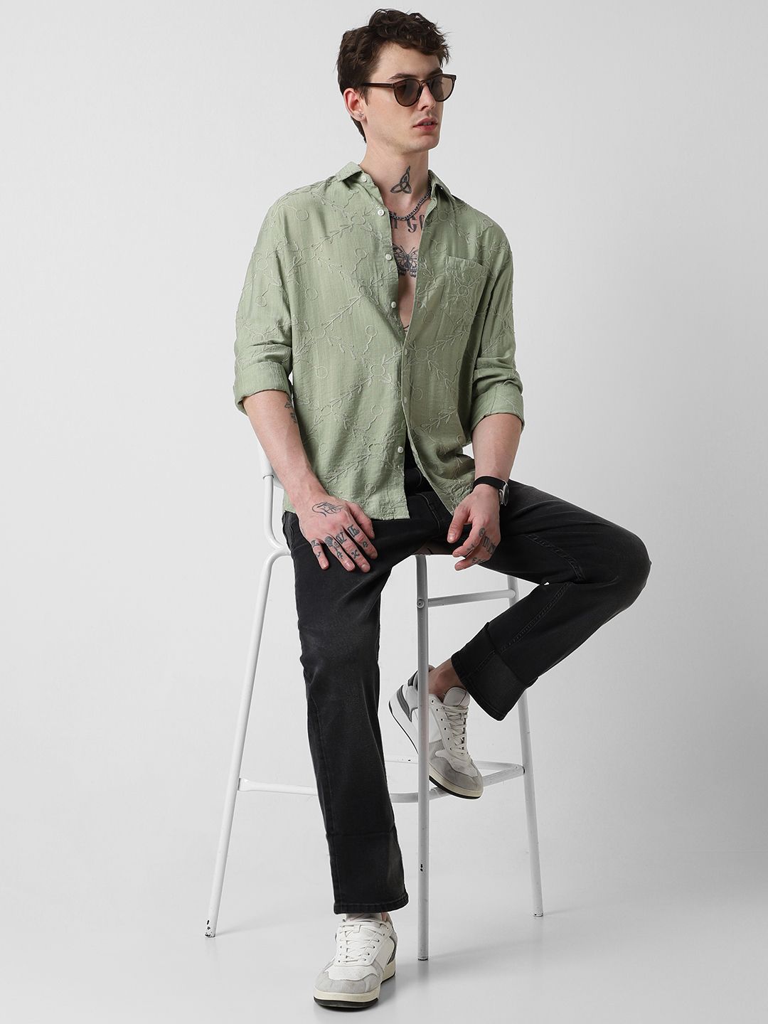 VASTRADO Men Classic Slim Fit Embroidered Casual Shirt