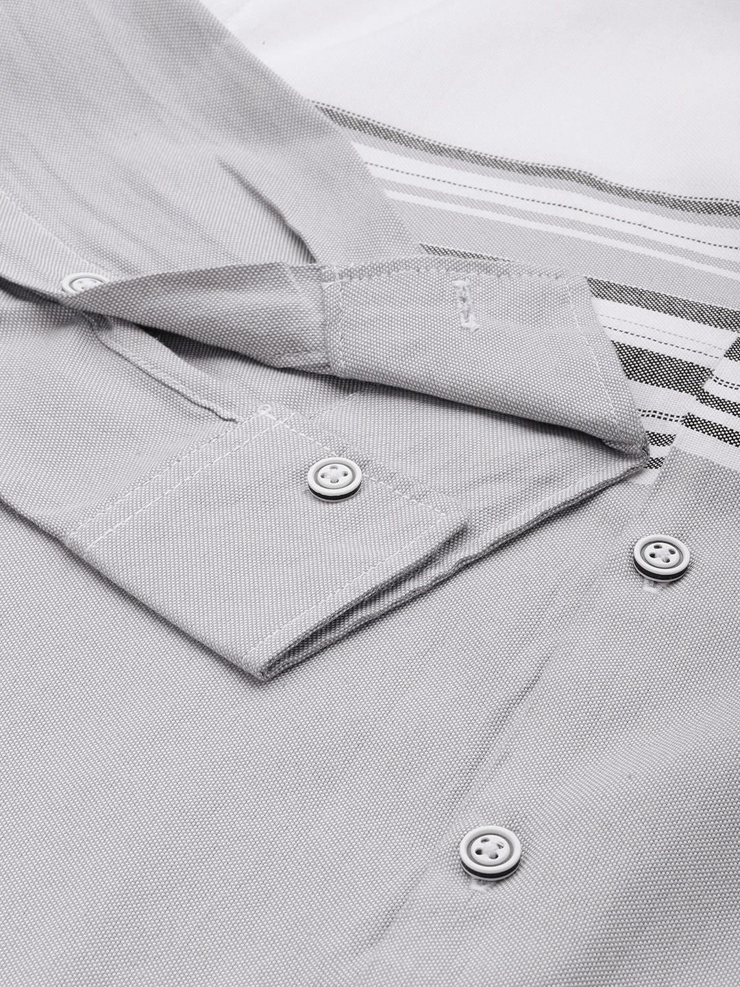 The Indian Garage Co Men Striped Casual Shirt
