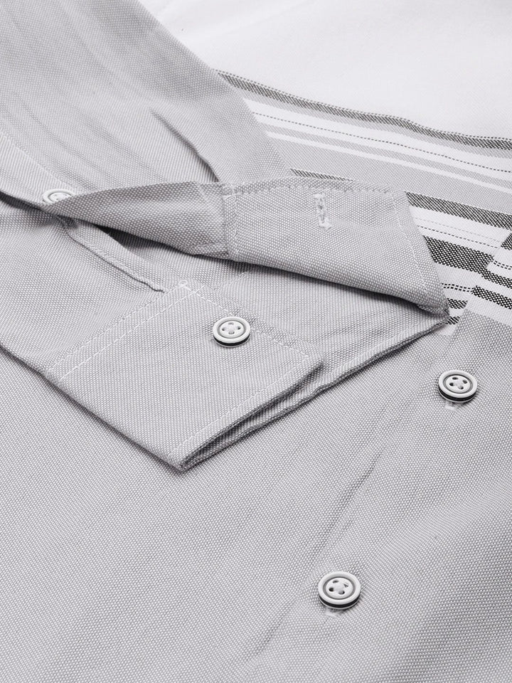 The Indian Garage Co Men Striped Casual Shirt