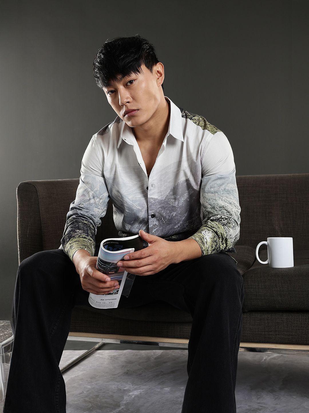 Eszett Abstract Printed Spread Collar Pure Cotton Casual Shirt