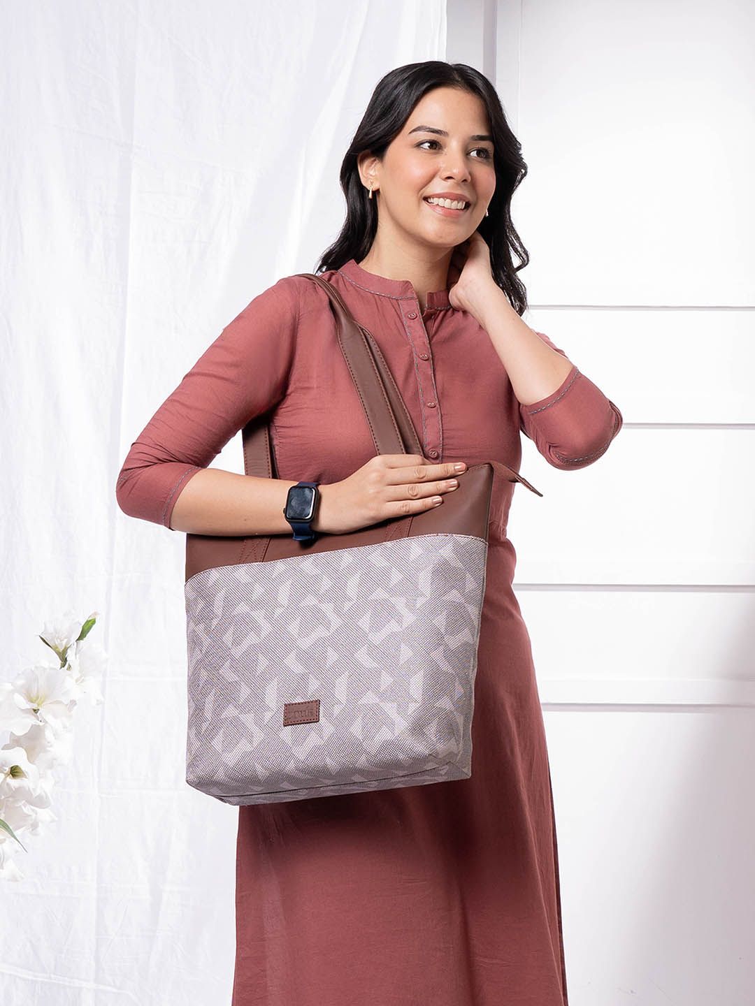 ZOUK Printed Shopper Jute Tote Bag