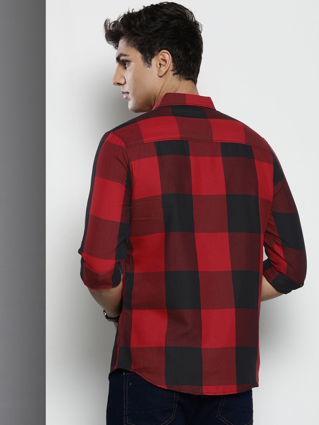 The Indian Garage Co Men Pure Cotton Windowpane Checked Casual Shirt