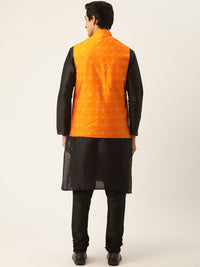 SOJANYA Kurta Hitam & Oren Lelaki dengan Churidar