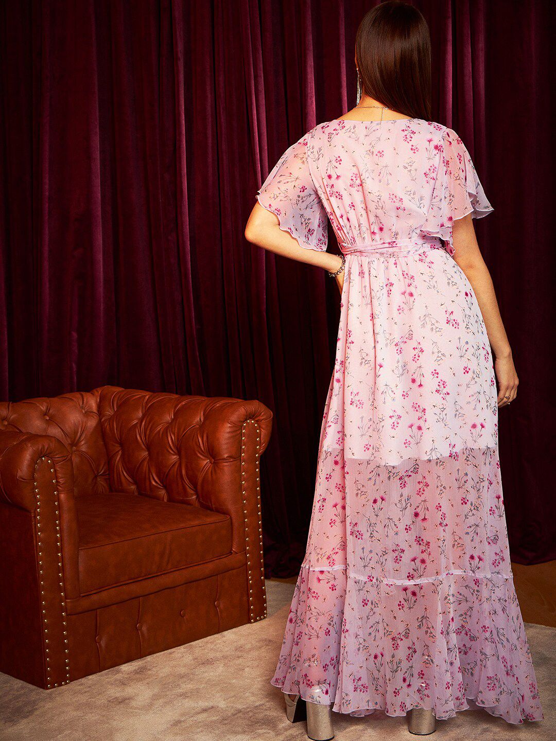 Berrylush Floral Printed V-Neck Flared Sleeves Tie-Ups Maxi Dress