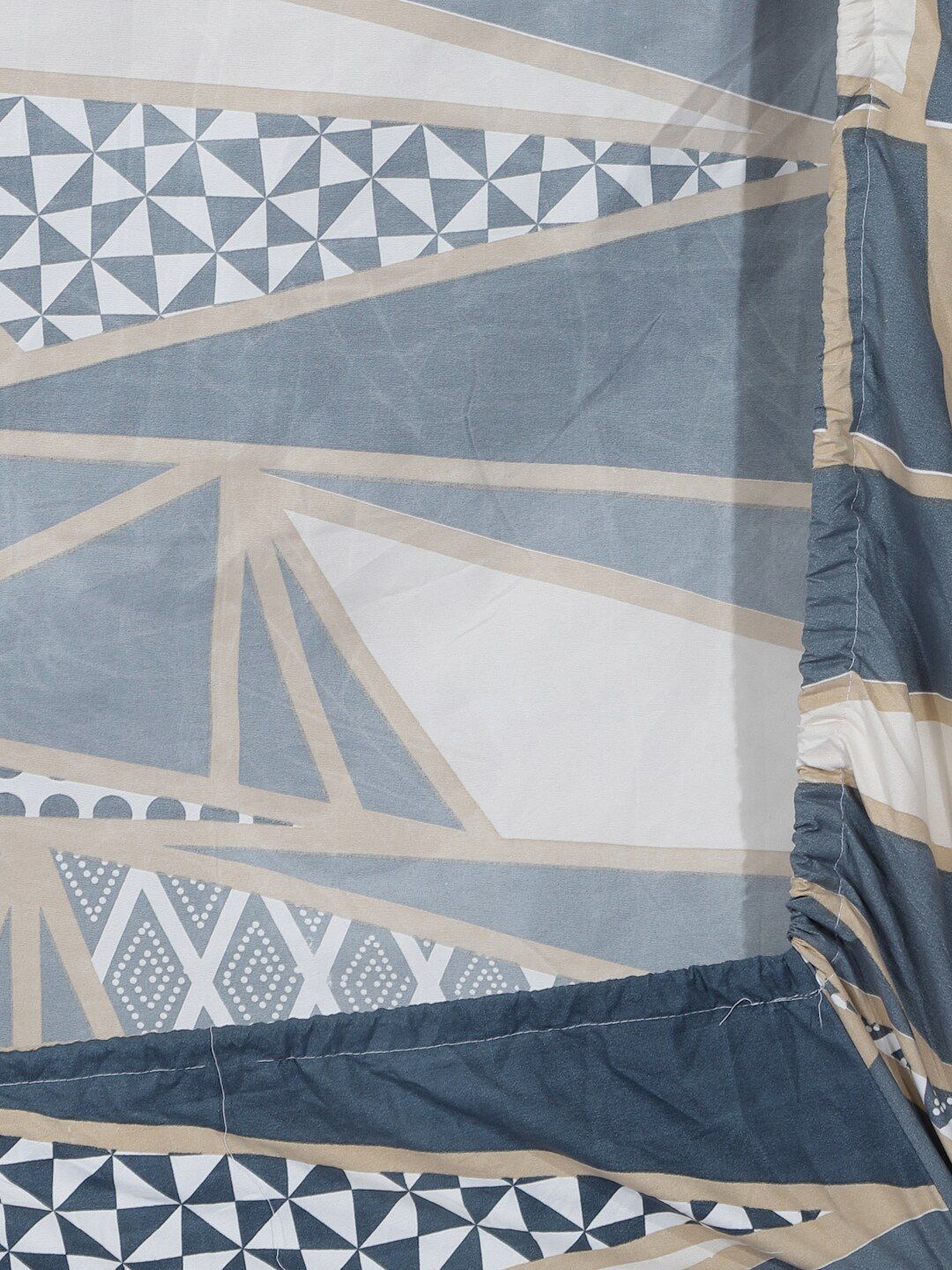 KLOTTHE Blue & Beige Geometric Printed 300 TC Fitted Single Bedsheet & Pillow Cover
