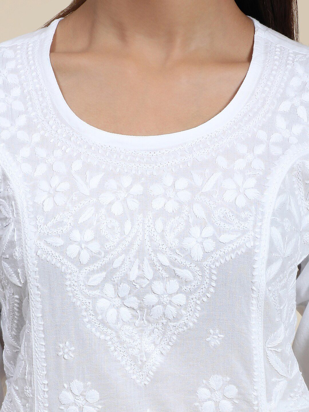 HOUSE OF KARI Women White Floral Embroidered Chikankari Kurta