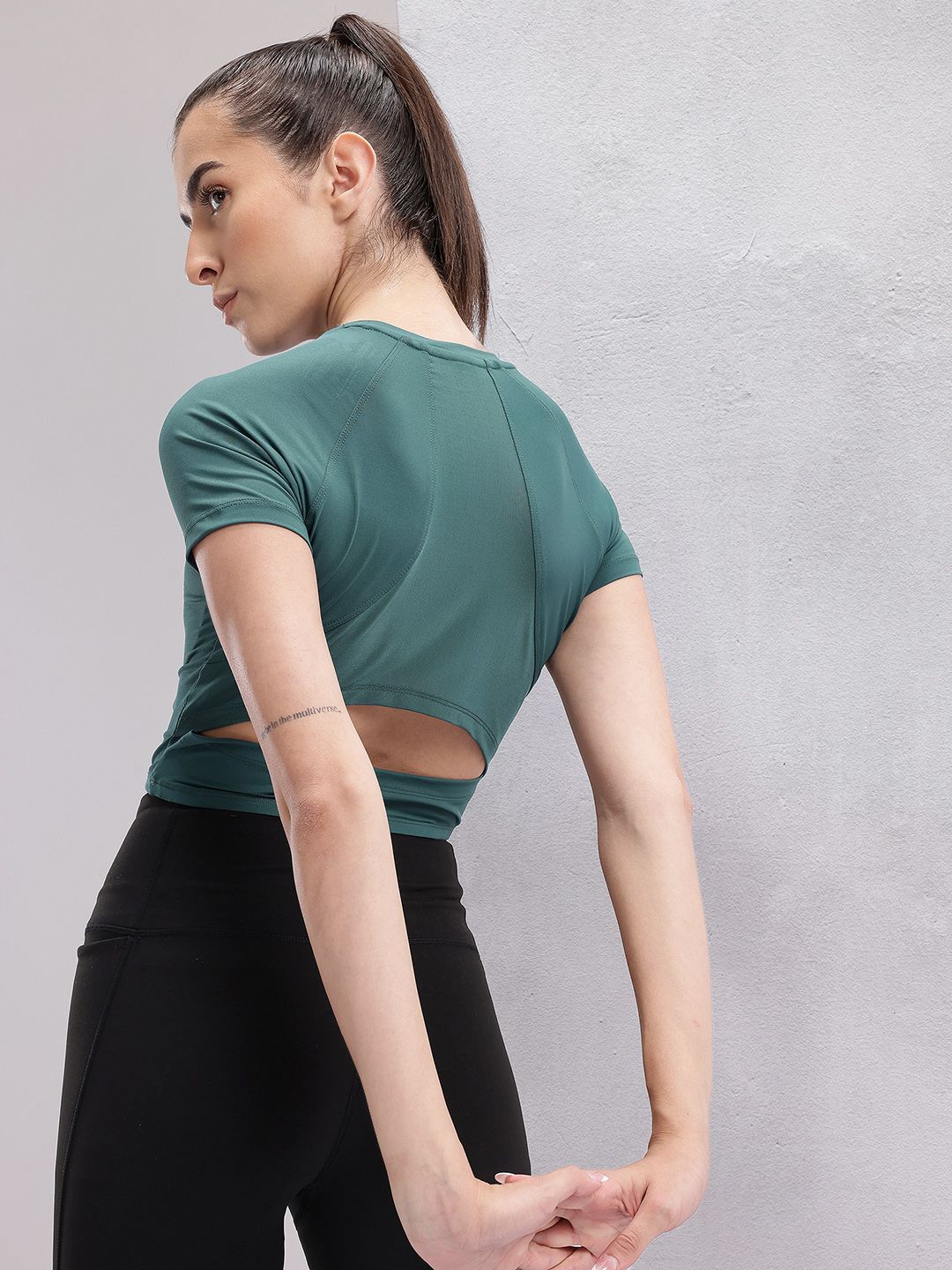 HRX by Hrithik Roshan Women Cut Outs Slim Fit Crop Training T-shirt