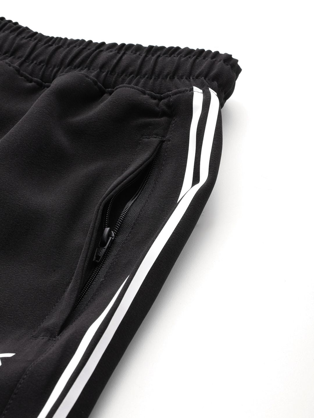 Hrx oleh Hrithik Roshan Colourblocked Logo Brand Dicetak Rapid-Dry Running Tracksuit