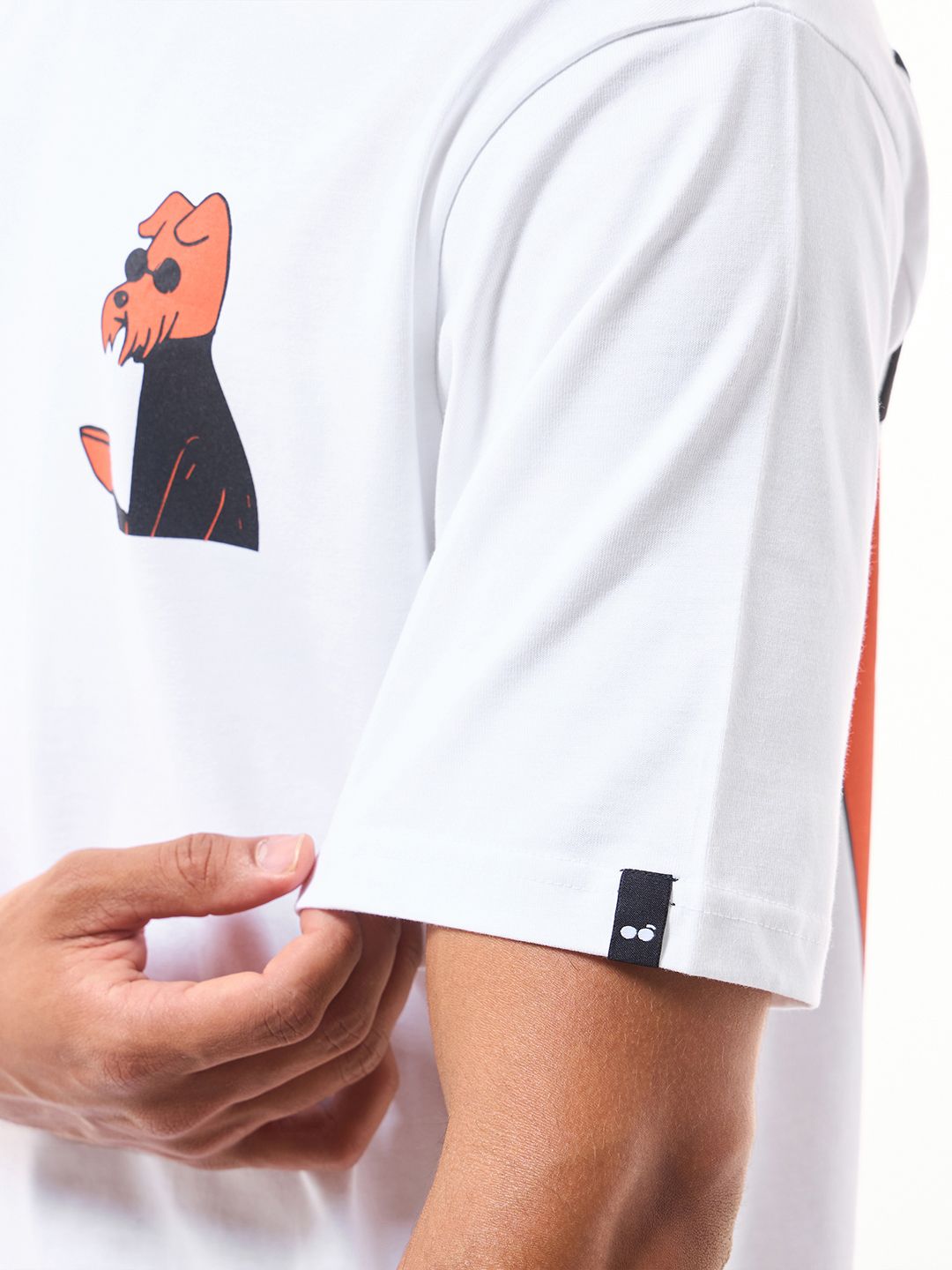 Bewakoof Graphic Printed Round Neck Pure Cotton Oversized T-shirt