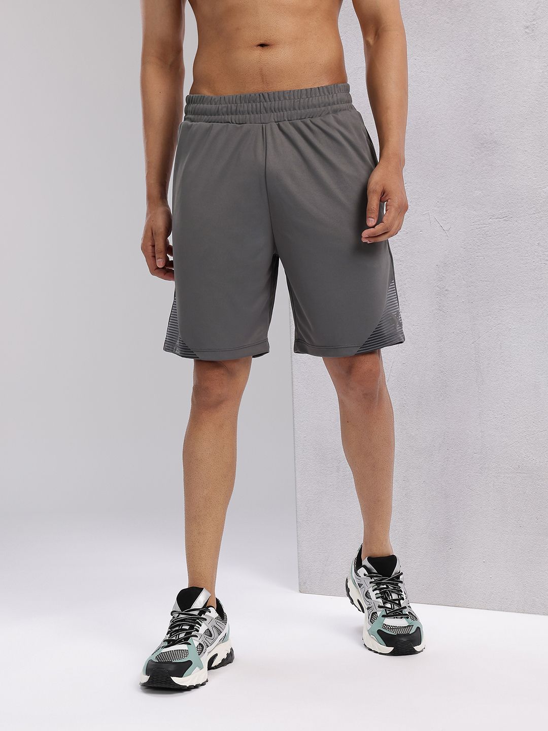HRX by Hrithik Roshan Men Stripe Detail Training Shorts