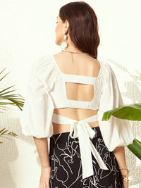 Berrylush Sweetheart Neck Puff Sleeve Styled Back Crop Top