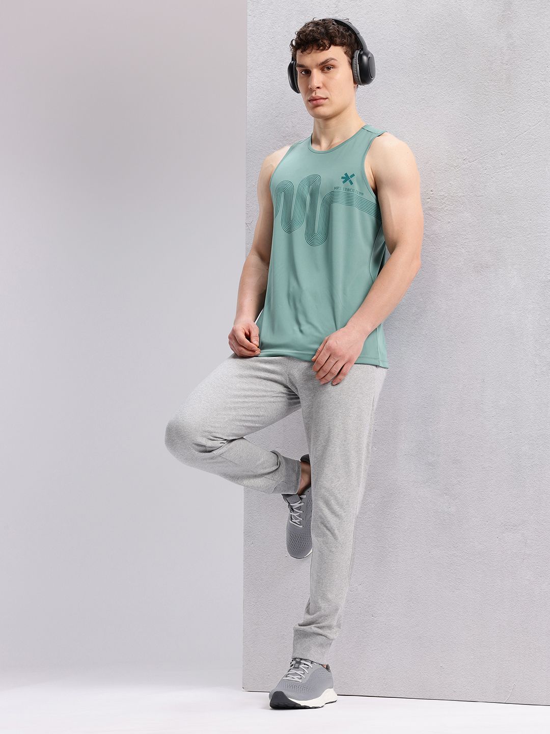 HRX by Hrithik Roshan Geometric Print Rapid-Dry Running Tank T-shirt