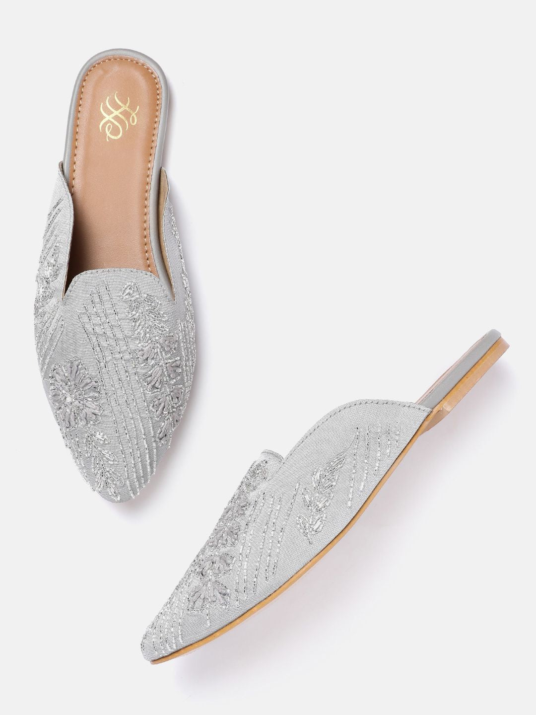 House of Pataudi Leather Embellished Ethnic Mules