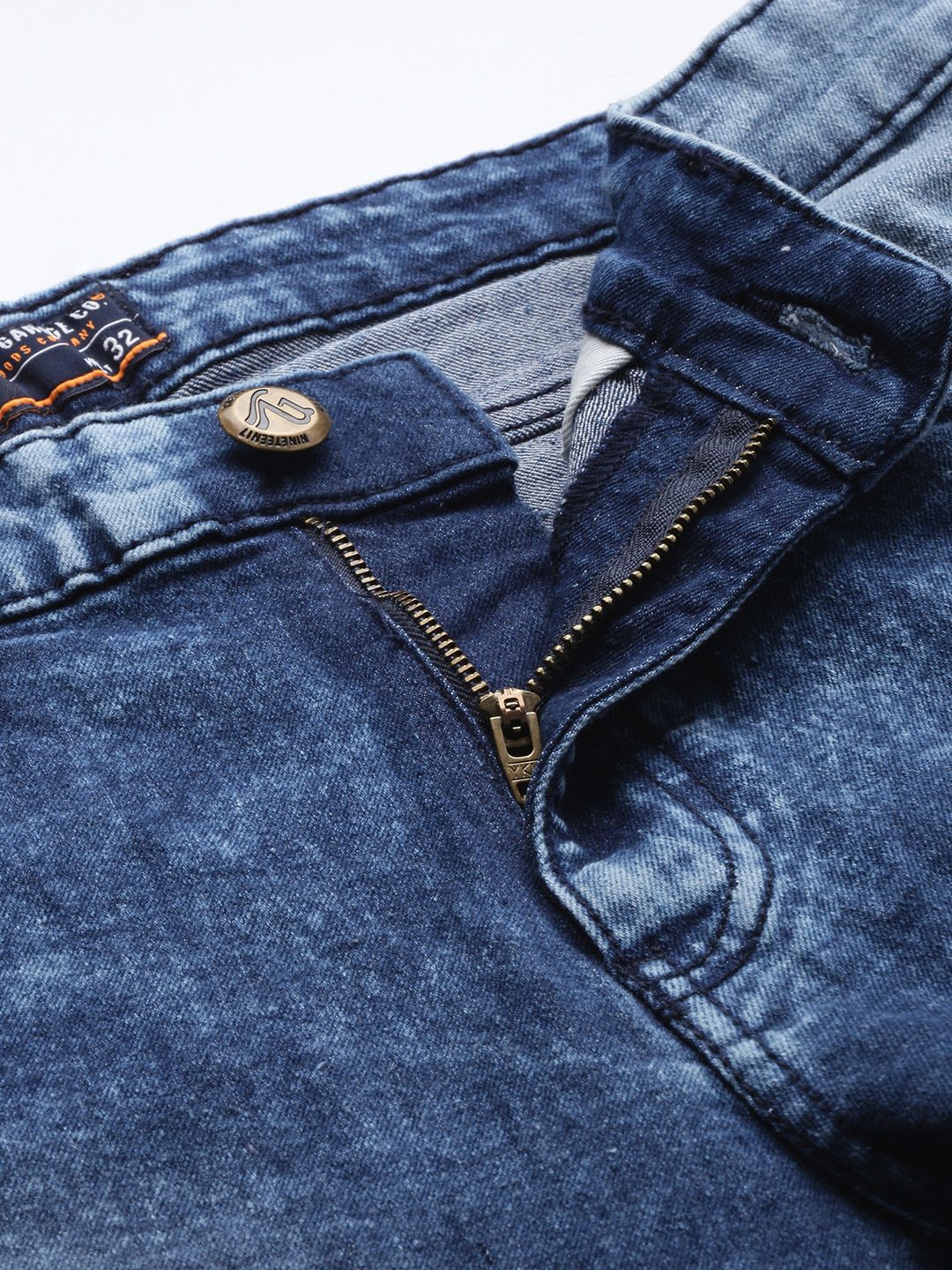 The Indian Garage Co Men Blue Slim Fit Low Distress Light Fade Acid Wash Stretchable Jeans