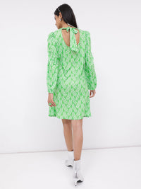 DressBerry Feeling Grand In Green V-Neck A-Line Dress