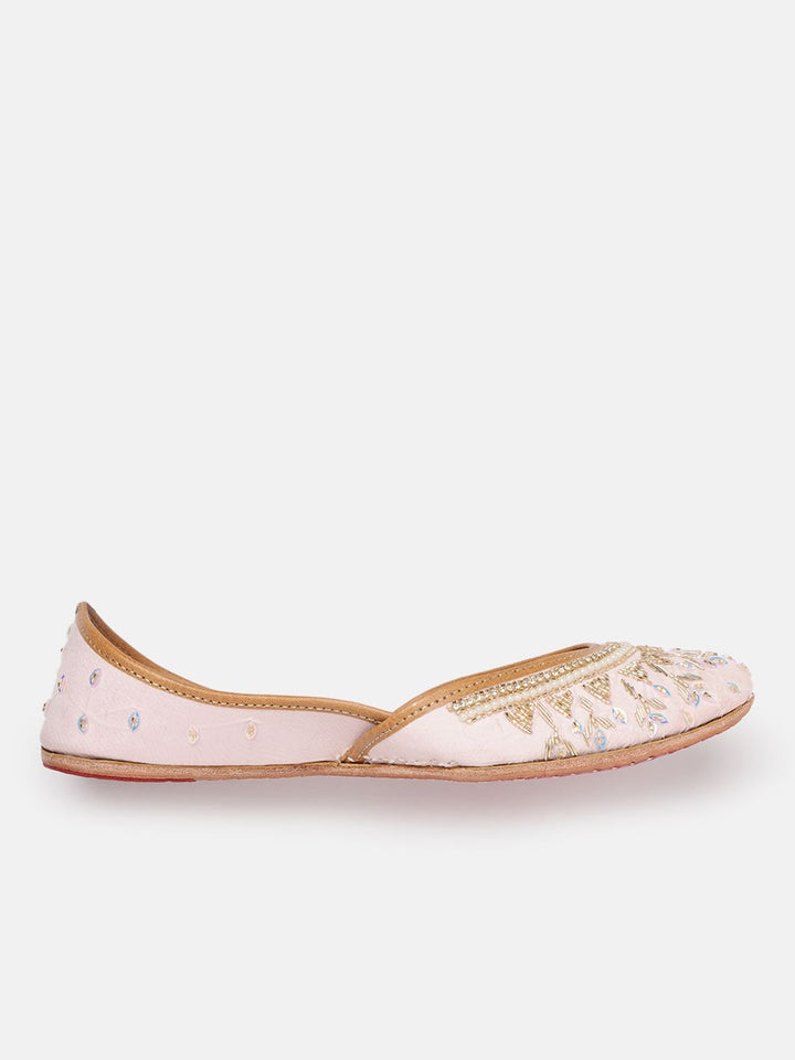 House of Pataudi Women Beads Embellished Mojaris
