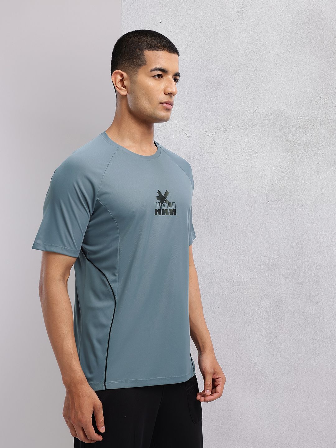 HRX by Hrithik Roshan Brand Logo Printed Raglan Sleeves Rapid-Dry Training T-shirt