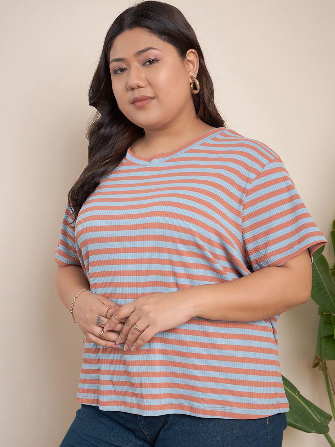CURVY STREET Plus Size Atasan Biasa Berjalur