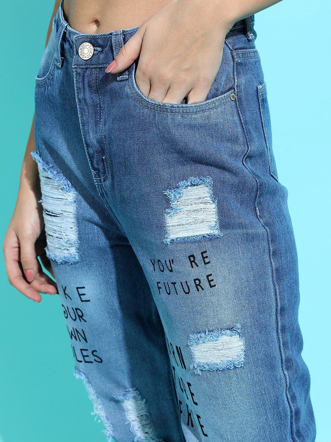 Tokyo Talkies Women Stunning Blue Mom Fit Cropped Jeans