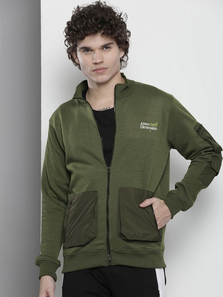 The Indian Garage Co Men Sweatshirt with Printed Detail