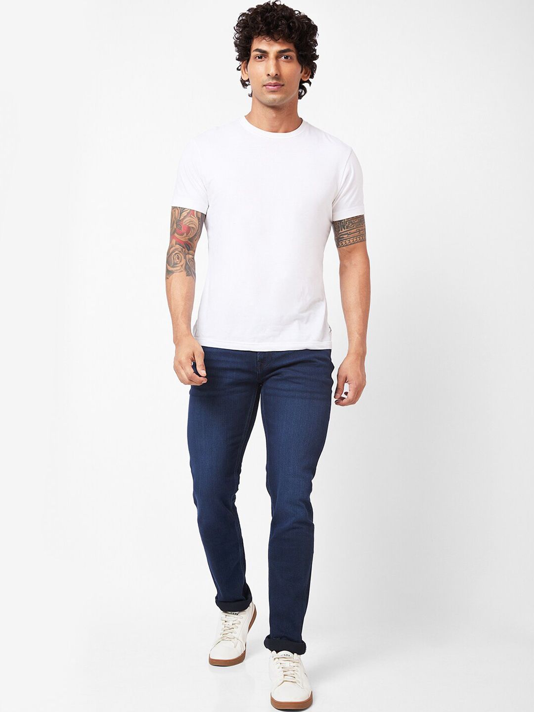 SPYKAR Men Slim Fit Low-Rise Light Fade Stretchable Cotton Jeans