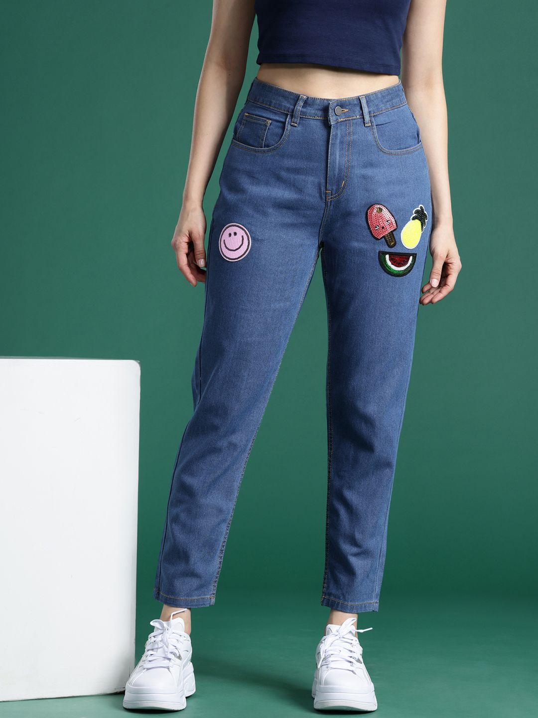 DressBerry Women Boyfriend Fit High-Rise Embellished Stretchable Jeans