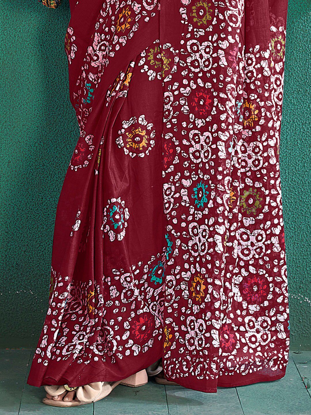 Saree mall Ethnic Motifs Poly Cotton Block Print Sarees